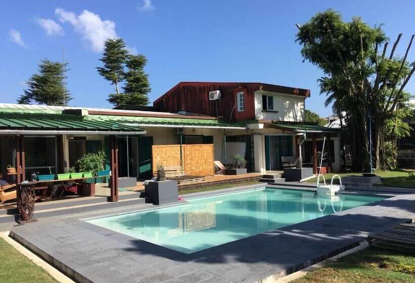 مسافرخانه La Maison