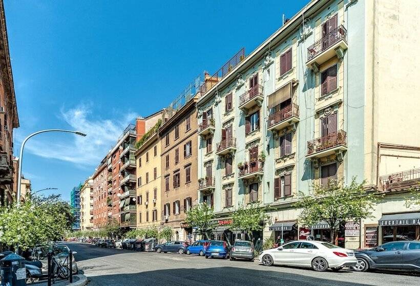 Pensjonat Smoorooms Ostiense