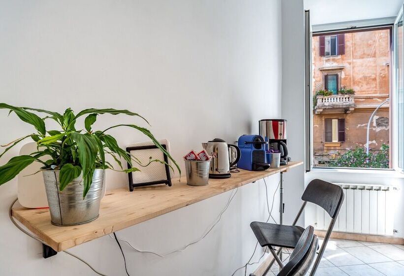 Pensjonat Smoorooms Ostiense