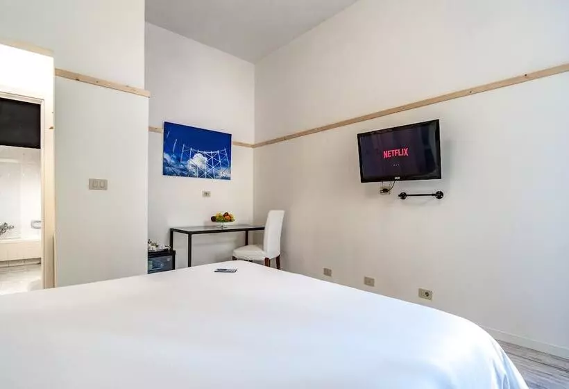 پانسیون Smoorooms Ostiense