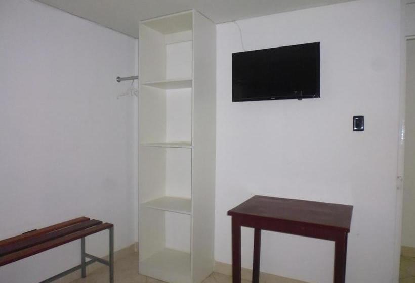 펜션 Hostal Fatima