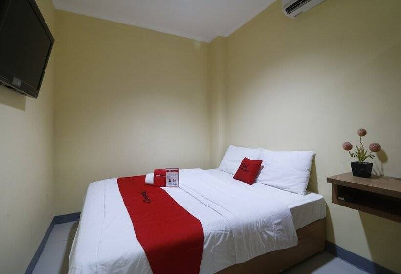 פנסיון Reddoorz Near Itc Cempaka Mas