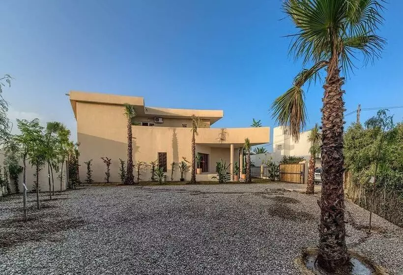 Majatalo Hostal Sahaba Zahora