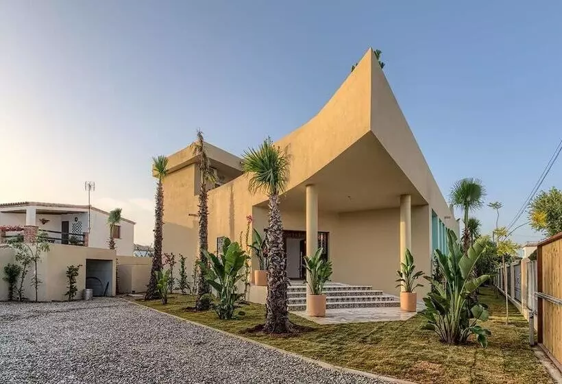 Majatalo Hostal Sahaba Zahora