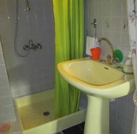 ベッドアンドブレックファースト Le Cottage Bnb Chambres Dhotes Paris Saclay