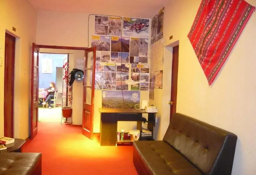 Hostel Fuentes