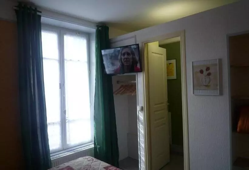 ホテル Au Relais Du Parc De Millevaches