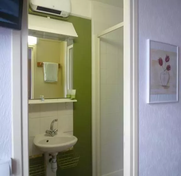 ホテル Au Relais Du Parc De Millevaches