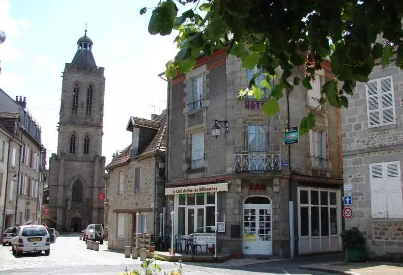 ホテル Au Relais Du Parc De Millevaches