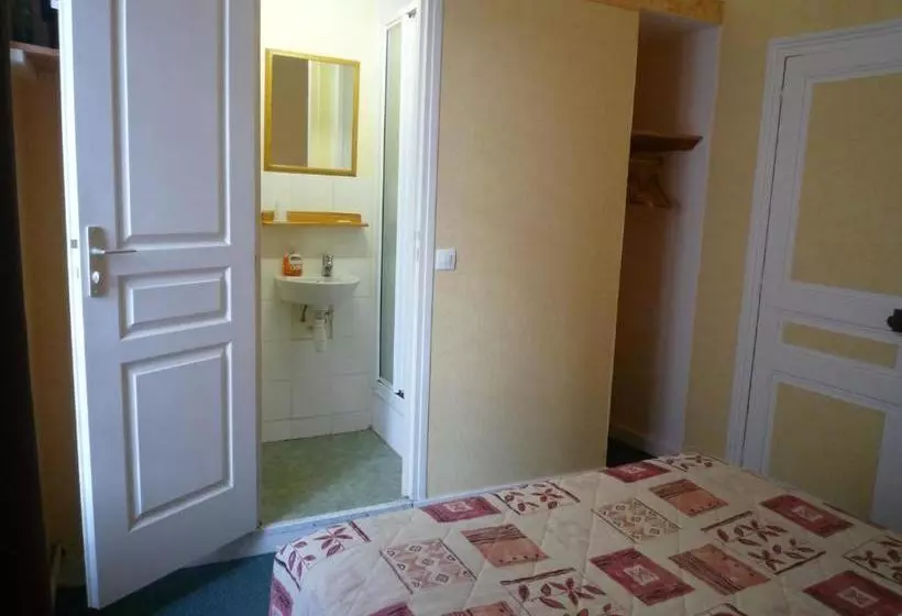 ホテル Au Relais Du Parc De Millevaches