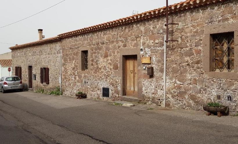 ペンション S'ommu Ezza