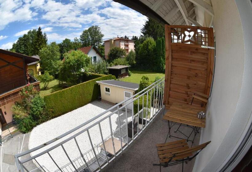 Bed and Breakfast Seebär Velden