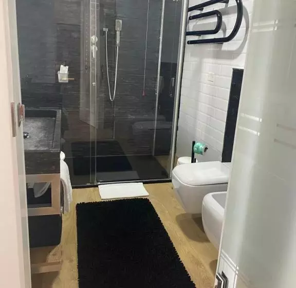 هتل A Casa Di V Ale