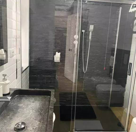 هتل A Casa Di V Ale