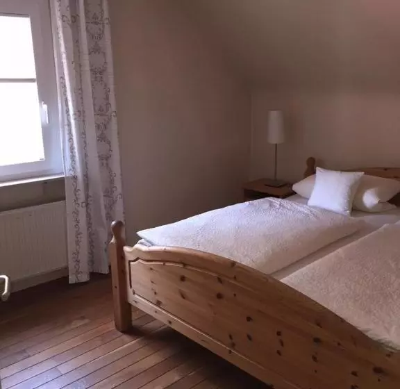 Majatalo Weingut Day