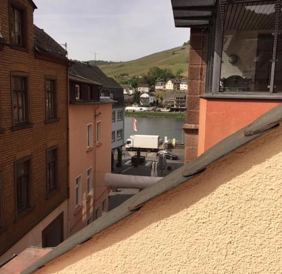 Pensionat Weingut Day