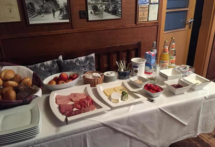 Pensionat Weingut Day