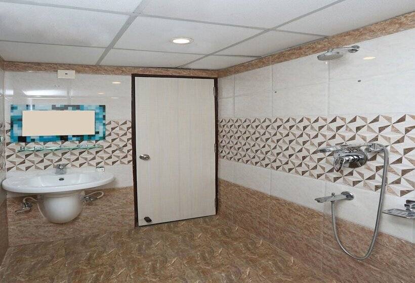 Super Hotel O Kalinga Regency