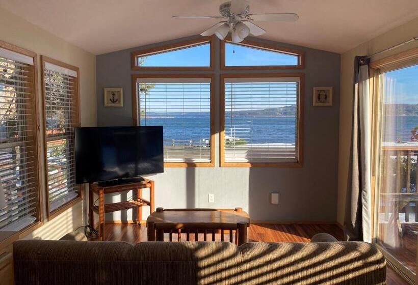 汽车旅馆 The Waterfront At Potlatch