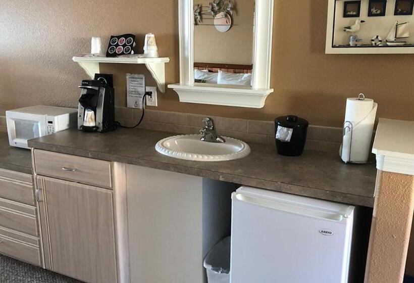 汽车旅馆 The Waterfront At Potlatch