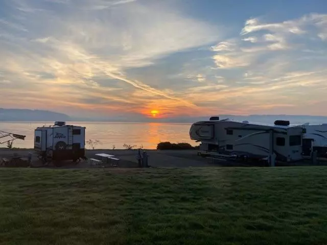 Motelli The Waterfront At Potlatch