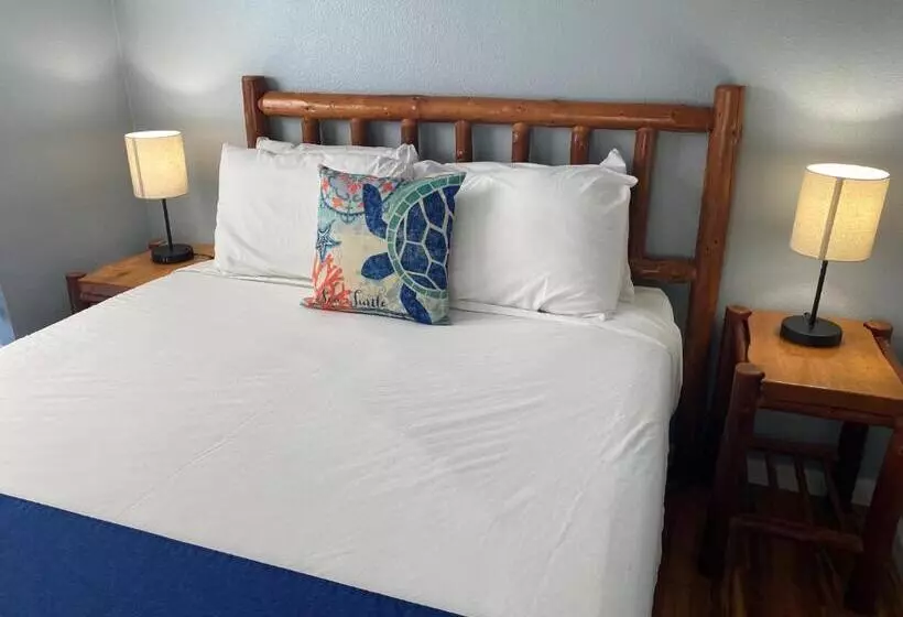 Motelli The Waterfront At Potlatch