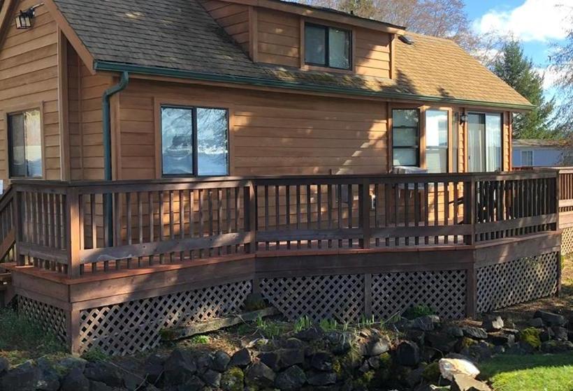 汽车旅馆 The Waterfront At Potlatch