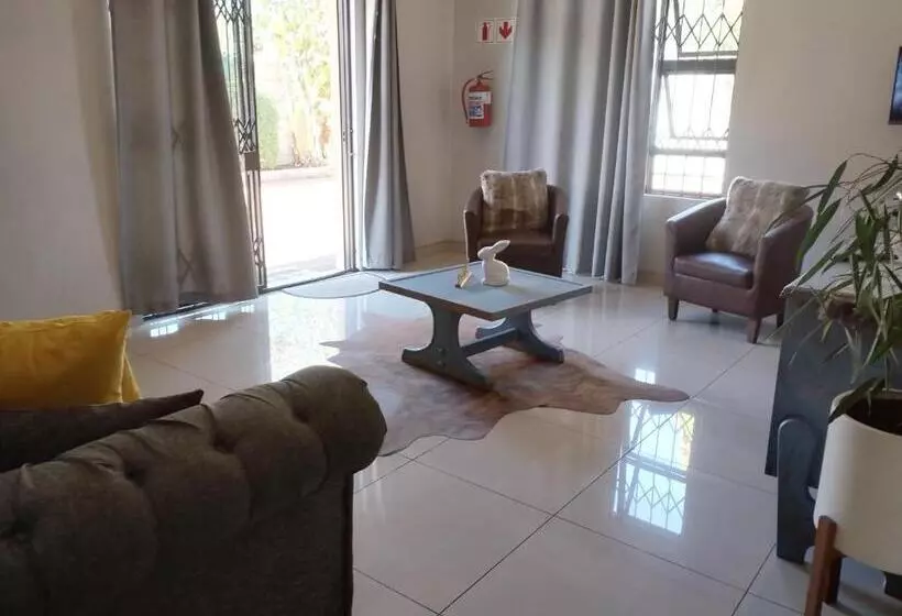 Majatalo Tokelo Guesthouse Emalahleni