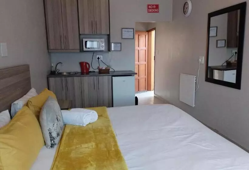 Majatalo Tokelo Guesthouse Emalahleni