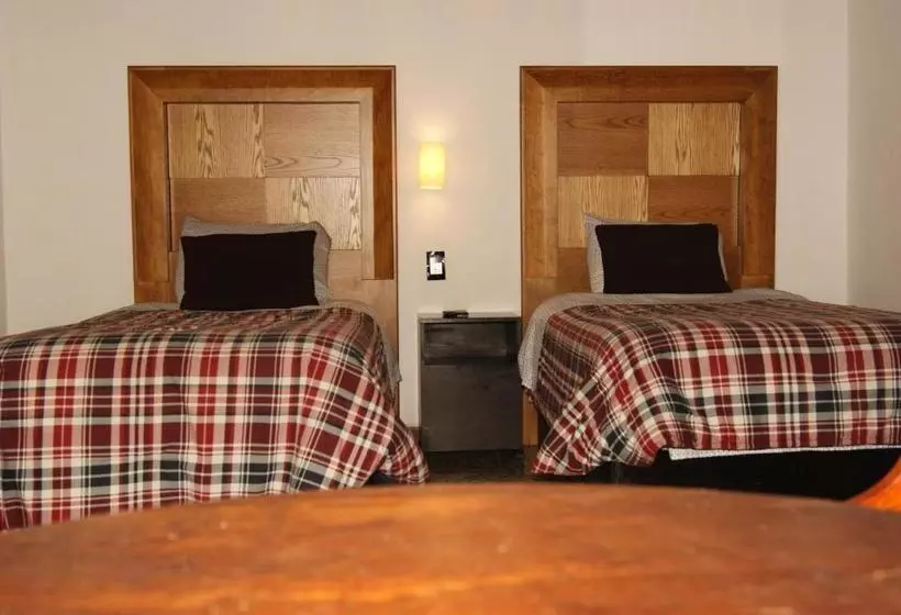 Retkeilymaja Suites Aldama