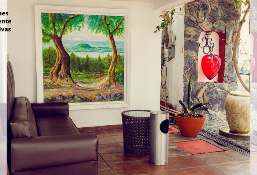 فندق صغير Suites Aldama