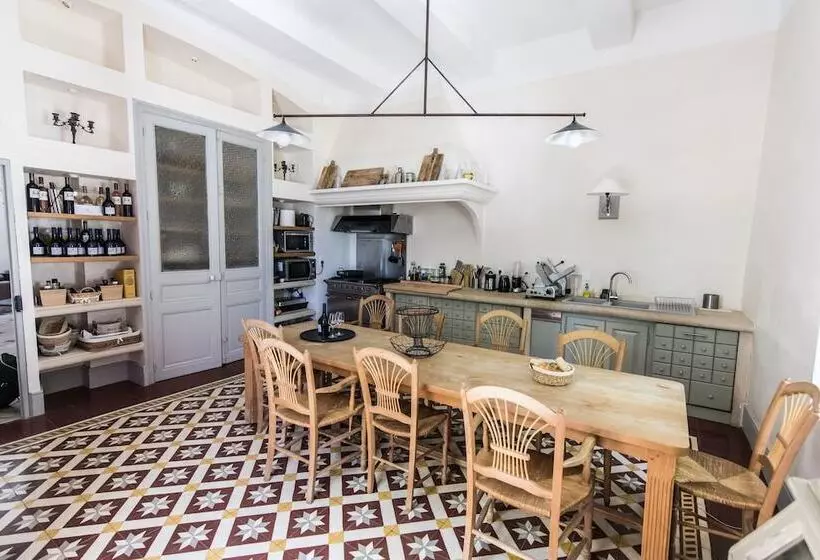 Hôtel La Bastide De Ganay