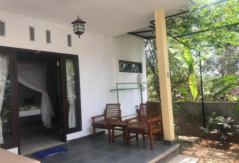 פנסיון Sugi Gede Homestay