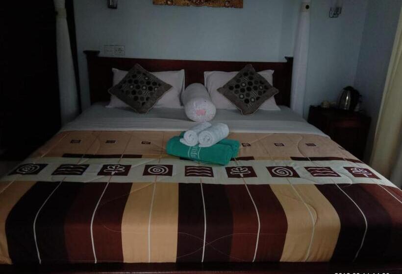 פנסיון Sugi Gede Homestay
