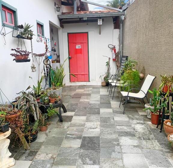 膳宿费 Toca Do Lobo