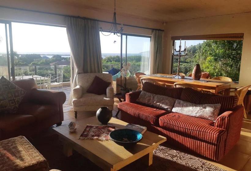 بنسيون Tidal Retreat