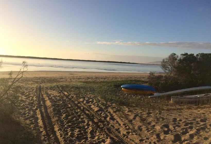 بنسيون Tidal Retreat