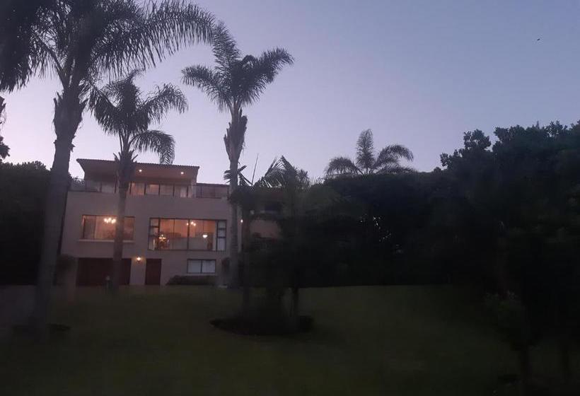 بنسيون Tidal Retreat