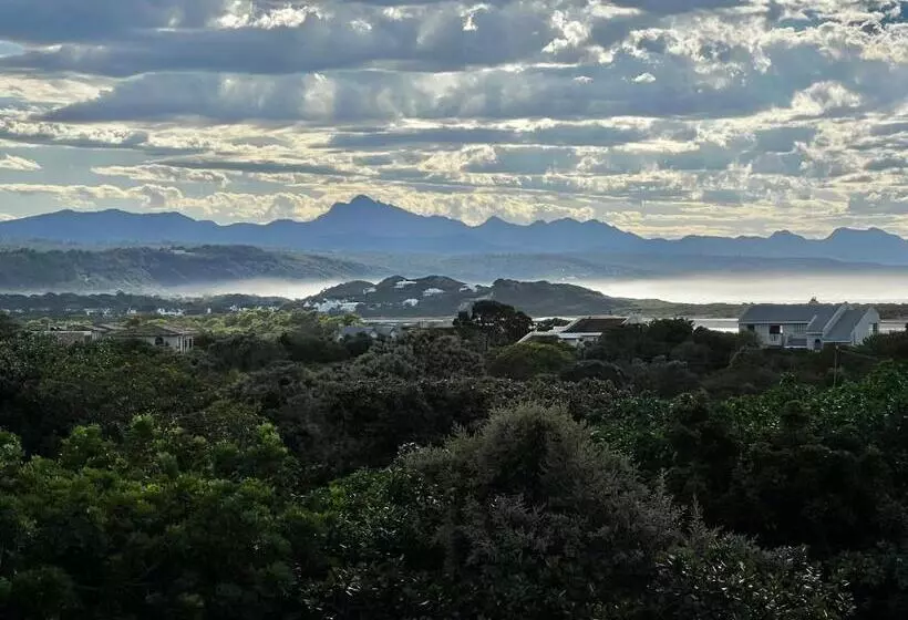 ペンション Tidal Retreat