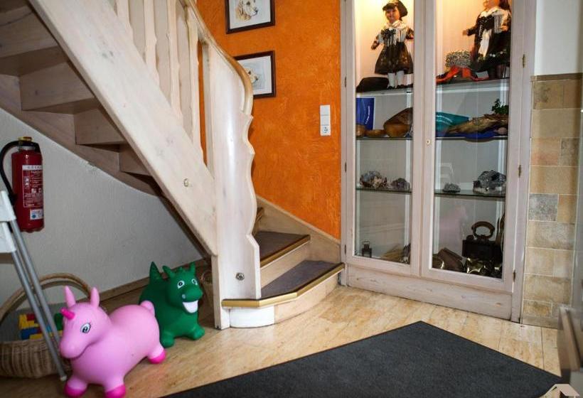 旅馆 Restaurant Pension Wolfsklause