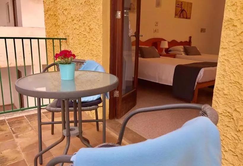 Majatalo Sol Y Luna Cala Millor