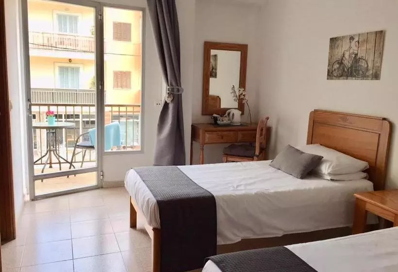 Majatalo Sol Y Luna Cala Millor