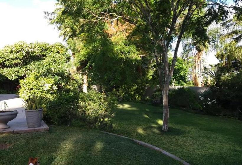 پانسیون Hh 820 Accomodation