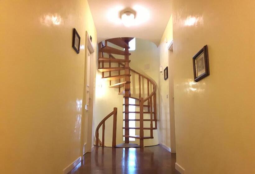 پانسیون I 13 Cavalieri Guest House