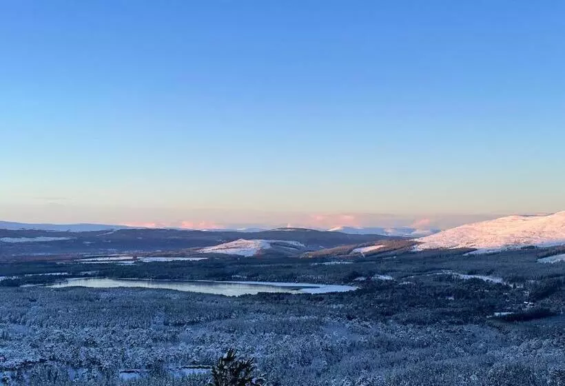 Majatalo Ravenscraig Guest House