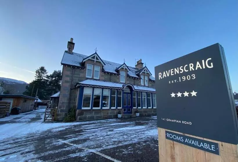 Majatalo Ravenscraig Guest House