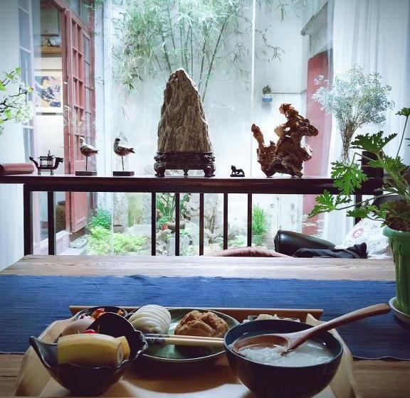 بنسيون Pushe Shiguang Mansion