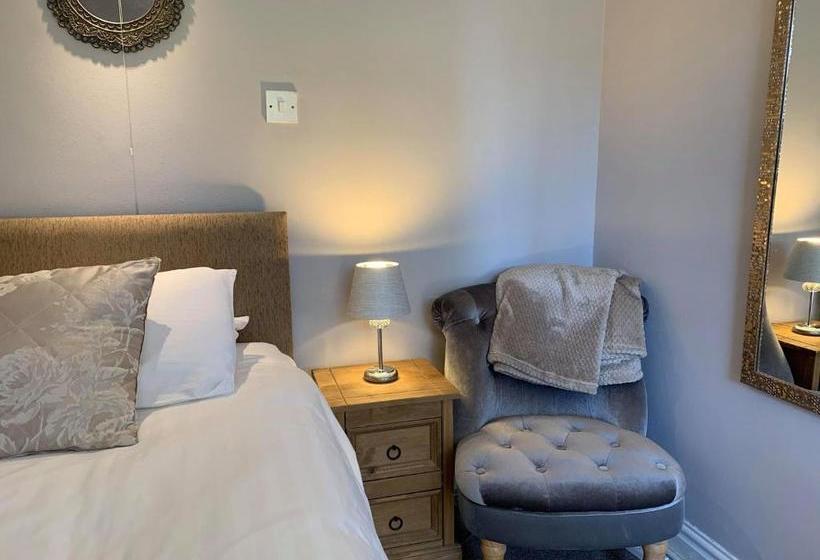 膳宿费 The Cobblers