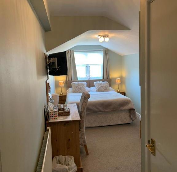 膳宿费 The Cobblers