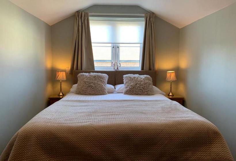 膳宿费 The Cobblers